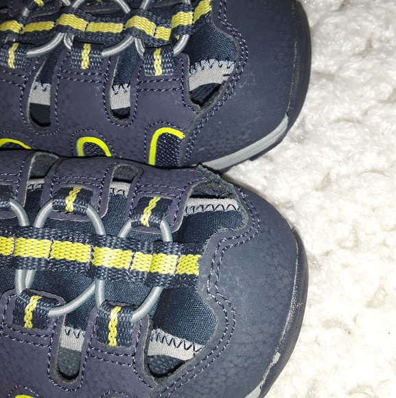 MERRELL Hydro Kids Hiking Outdoors Size 5 - Picture 5 of 7